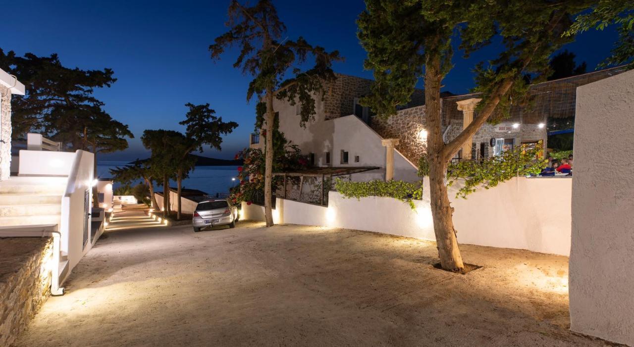 Villa Maria - Seashore Serenity Villa At Myrties Beach Kalymnos 外观 照片